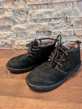 UGG Neumel Chukka Boot US 8